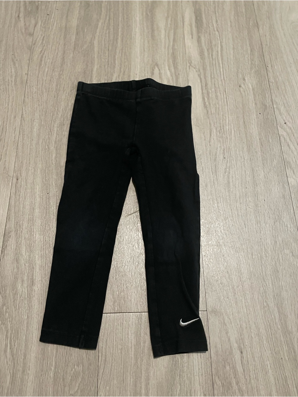Nike Black Girls' Athletic Leggings with White Swoosh